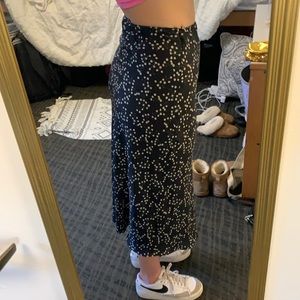 Urban outfitters midi floral skirt size M